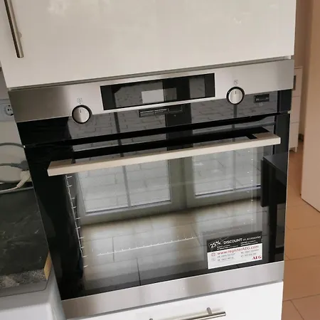 Apartmán Ruhige Mit Gartenblick 2 Minuten Zu Helios, 10 Min Hbf, Zentrum