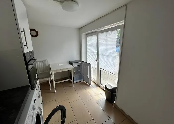 アパート Ruhige Mit Gartenblick 2 Minuten Zu Helios